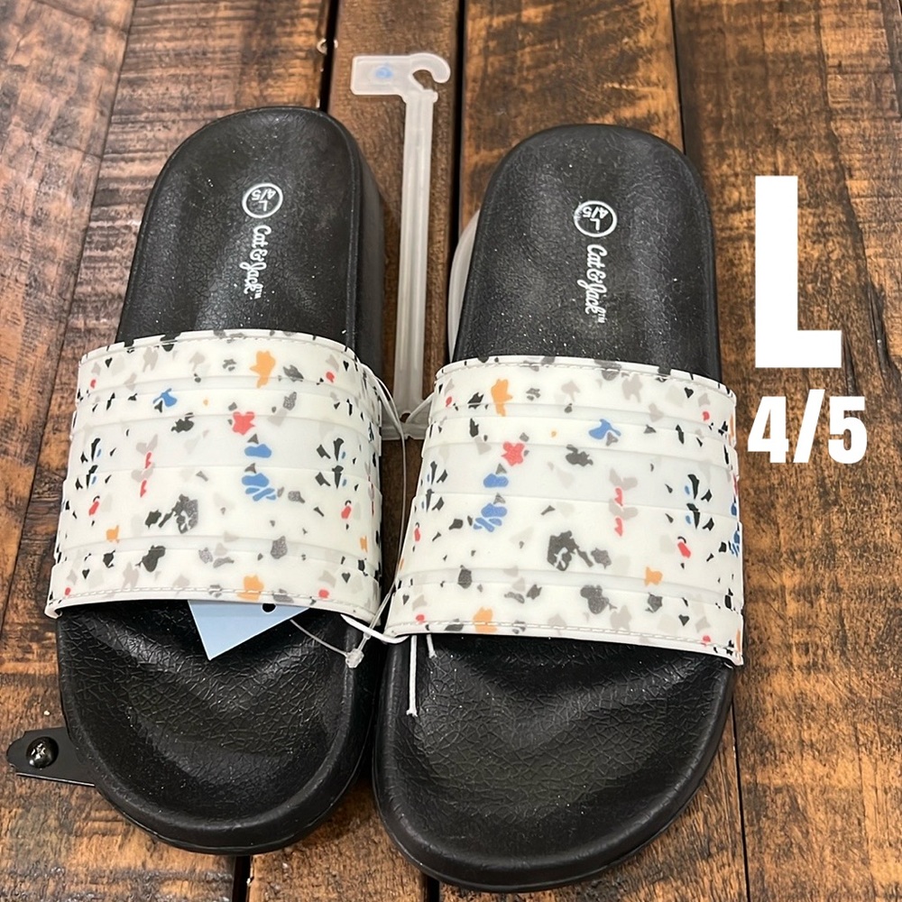 Cat & Jack Slide on sandals size Large 4/5